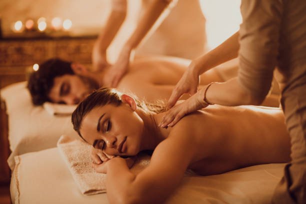 Couple massage at best spa in Banjara Hills Hyderabad